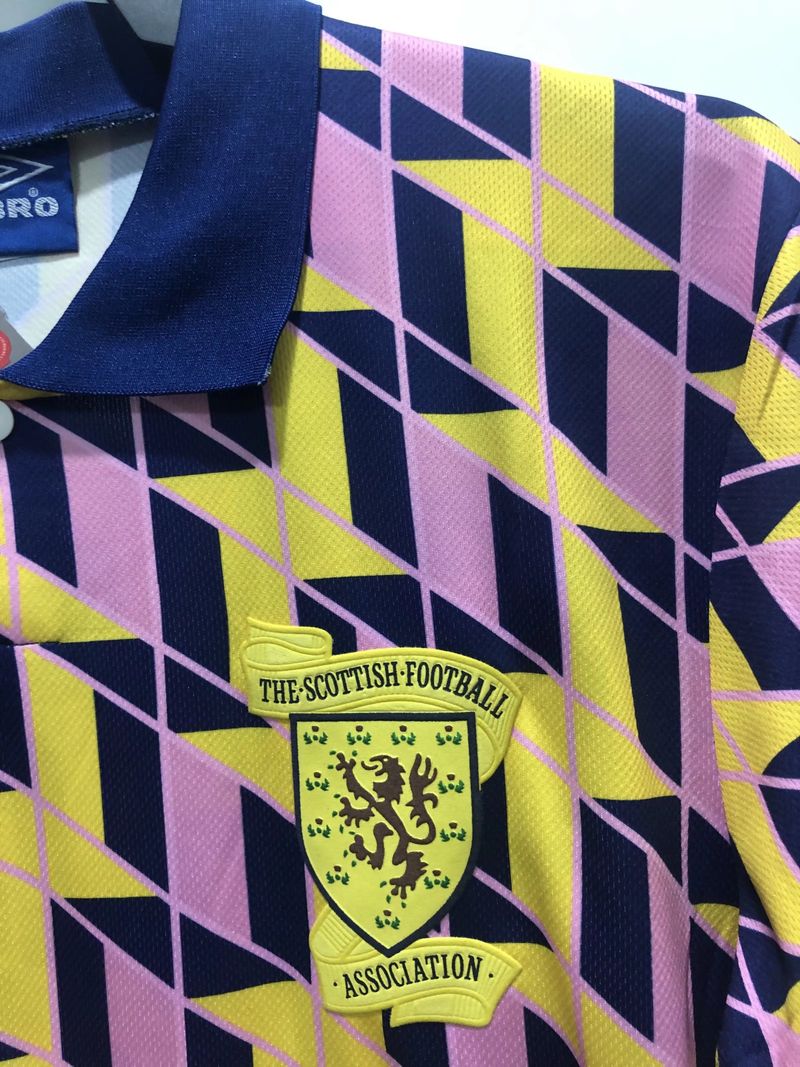 Retro Scotland national 1988-1989 second away game - Image 8