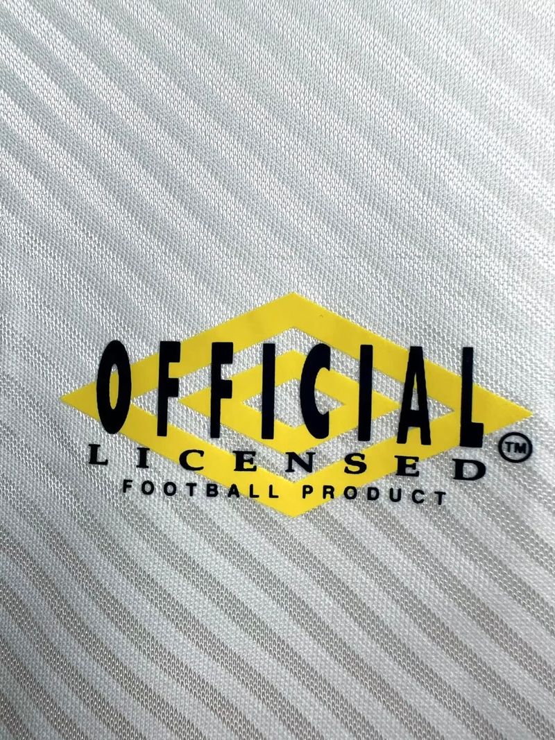 Retro Tottenham Hotspur 1993-1995 home game - Image 10