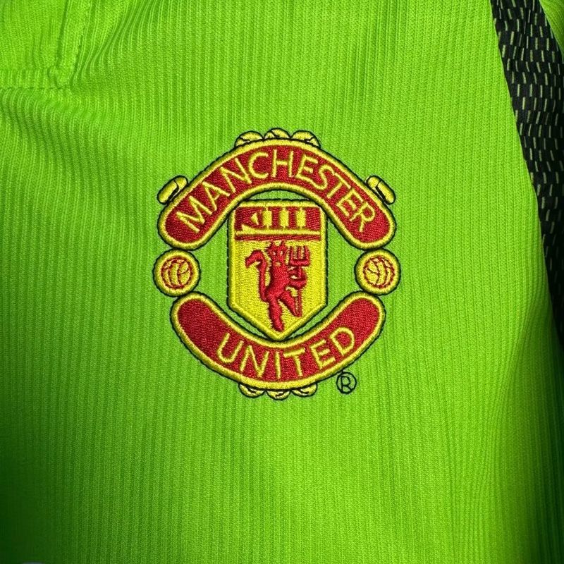 Retro Manchester United 1998-1999 Goalkeeper Long Sleeve - Image 8