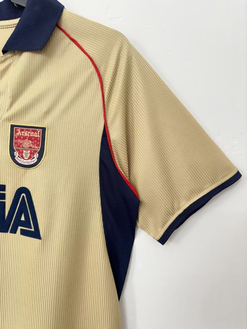 Retro Arsenal FC 2001-2002 away game - Image 6