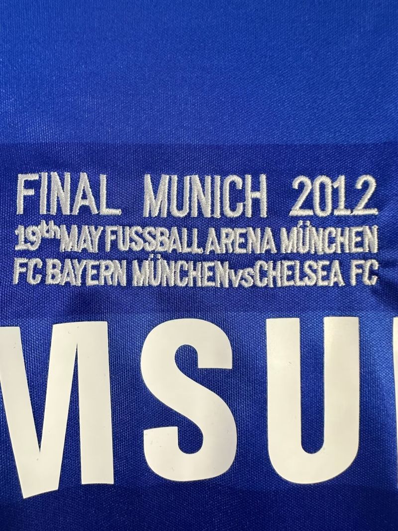 Retro Chelsea FC 2011-2012 home Long Sleeve - Image 9