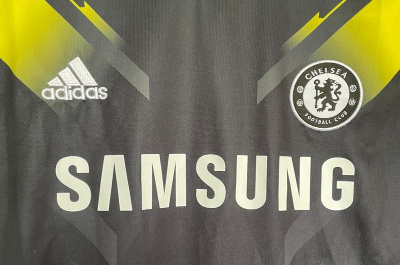 Retro Chelsea FC 2012-2013 second away game - Image 6