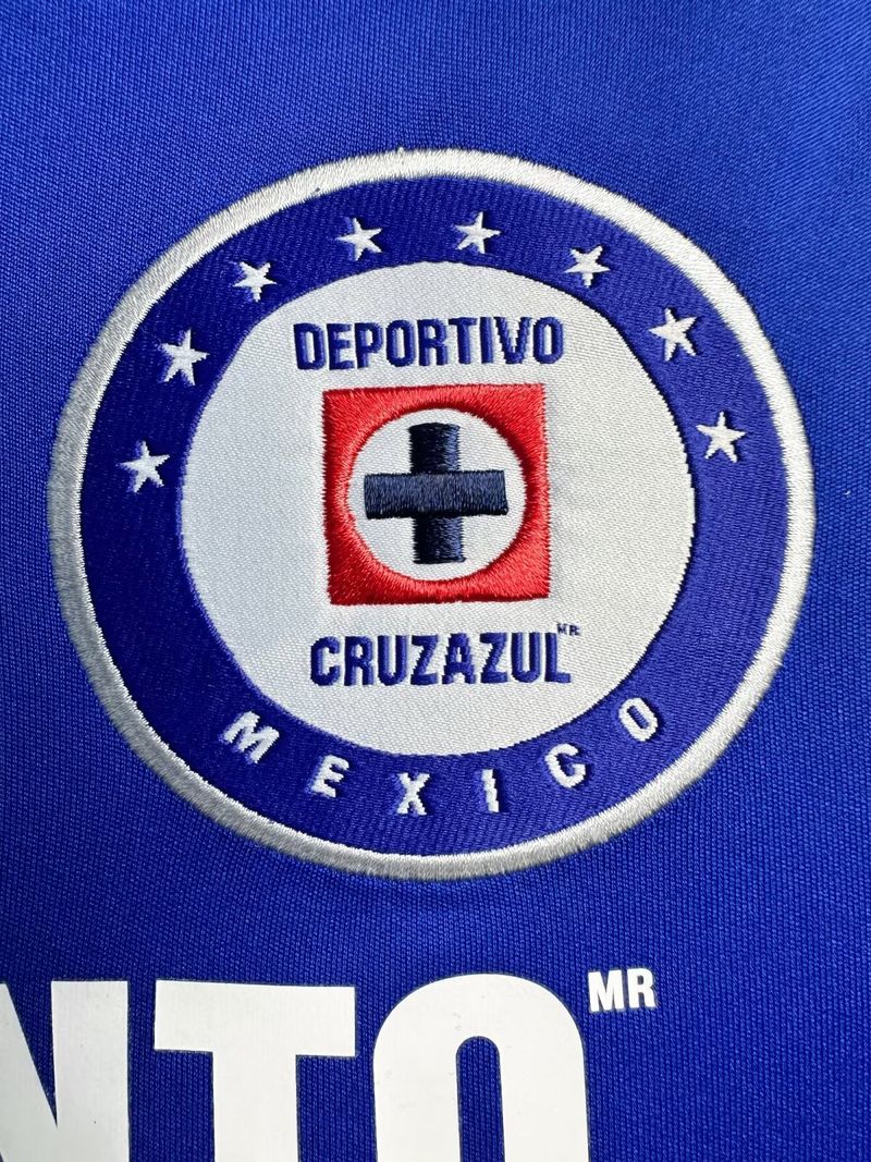 Retro Cruz Azul Fútbol Club 2018-2019 home game - Image 8