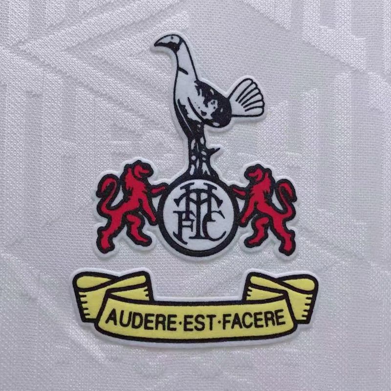 Retro Tottenham Hotspur 1991-1993 home game - Image 10