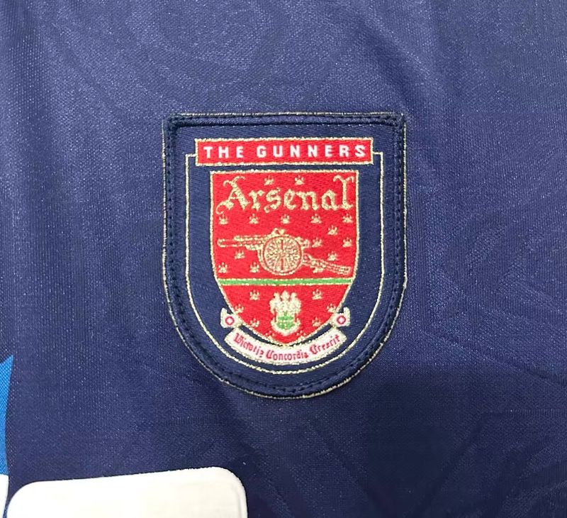 Retro Arsenal FC 1995-1996 away Long Sleeve - Image 6