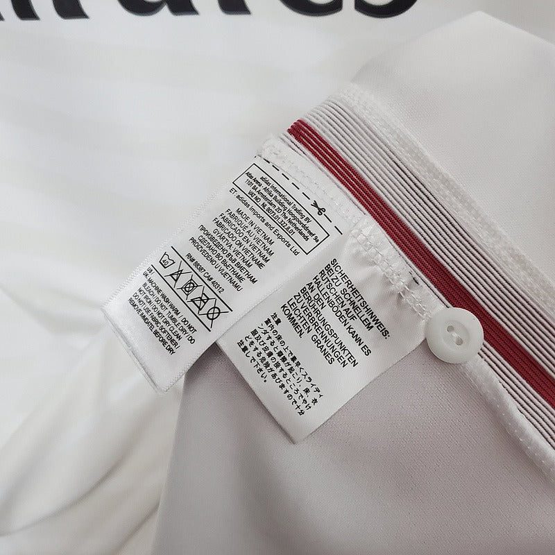 Retro Real Madrid 2014-2015 home game - Image 7