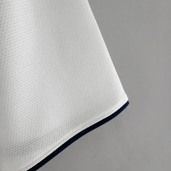 Retro Tottenham Hotspur 2006-2007 home game - Image 9