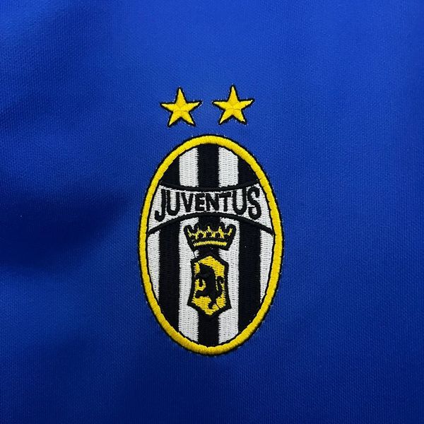 Retro Juventus 1999-2000 away - Image 7