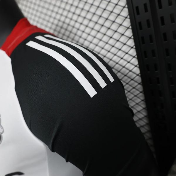 Manchester United 2025-2026 pre-training uniform - Image 7