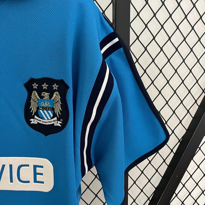 Retro Manchester City 2002-2003 home game - Image 8