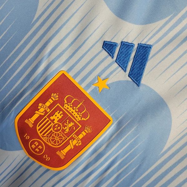 Spain national 2022 FIFA World Cup away game - Image 8