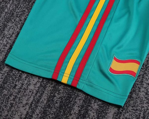 Retro Kid Size Spain national 2010 Goalkeeper - Image 7