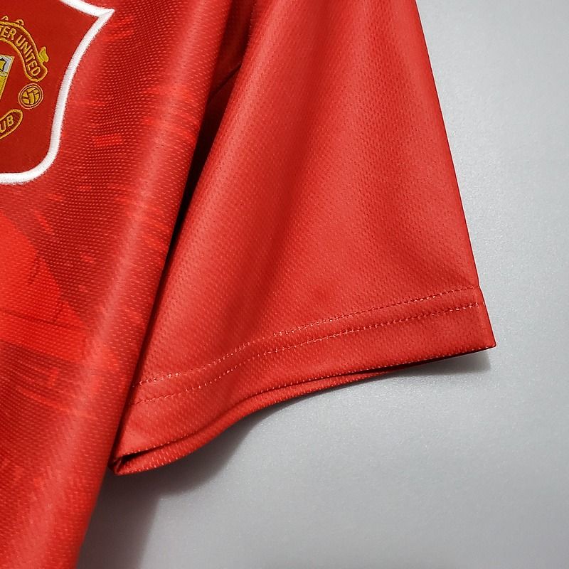 Retro Manchester United 1994-1996 home game - Image 9