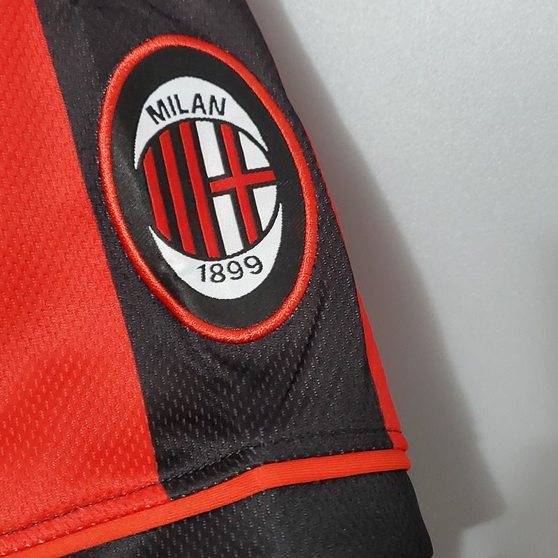Retro AC Milan 1996-1997 home game - Image 8