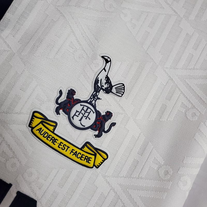 Retro Tottenham Hotspur 1994 home - Image 7