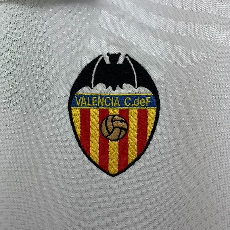 Retro Valencia CF 1999-2000 home - Image 7