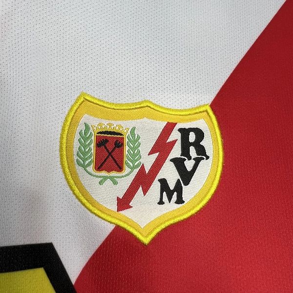 Retro Rayo Vallecano 2001-2002 home game - Image 7