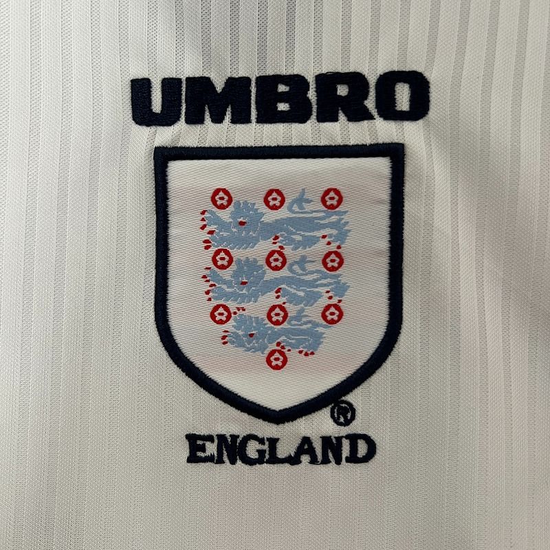 Retro Kid Size England national 1998 home game - Image 6