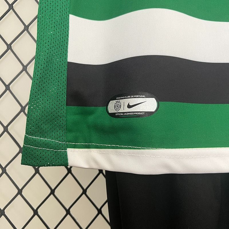 Kid Size Sporting Lisbon 2024-2025 home game - Image 8