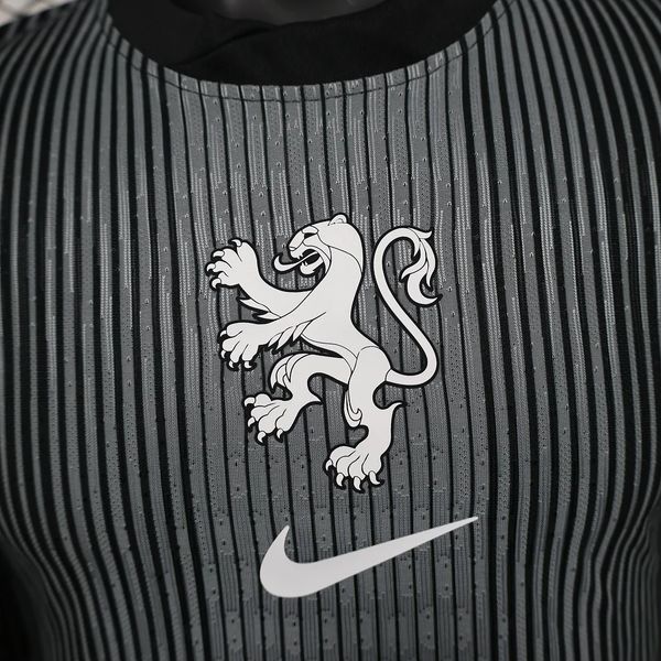 Netherlands national 2025-2026 Goalkeeper player - Image 7