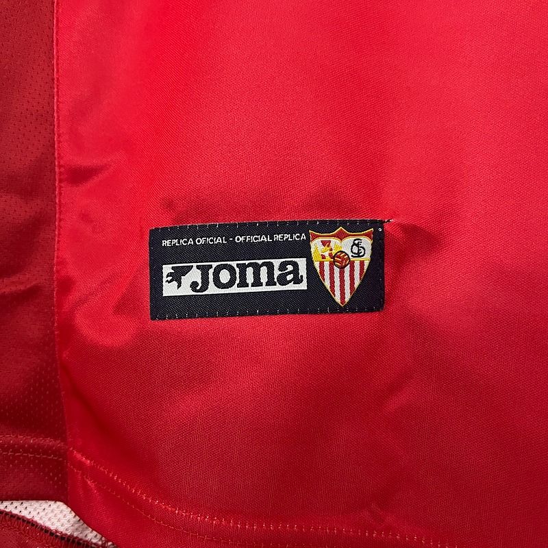 Retro Sevilla FC 2003-2004 away - Image 8