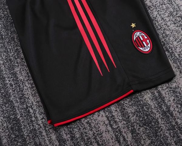 Retro Kid Size AC Milan 2004-2005 home game - Image 6