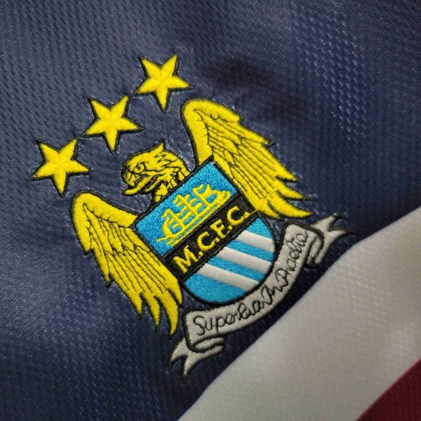 Retro Manchester City 1997-1998 away game - Image 6