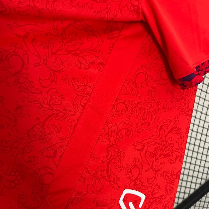 Sevilla FC 2024-2025 away game - Image 6