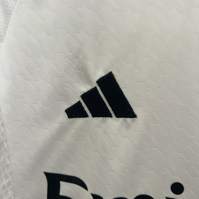 Kid Size Real Madrid 2024-2025 home game - Image 6