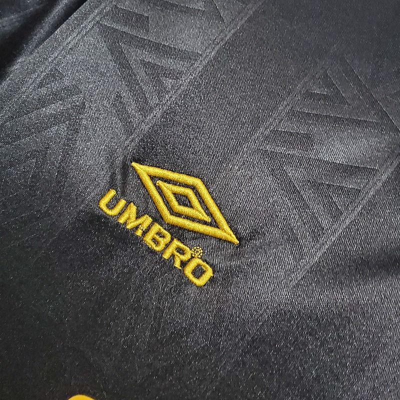 Retro Manchester United 1993-1994 away game - Image 6