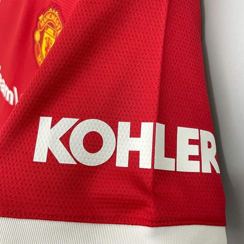 Retro Manchester United 2021-2022 home game - Image 8