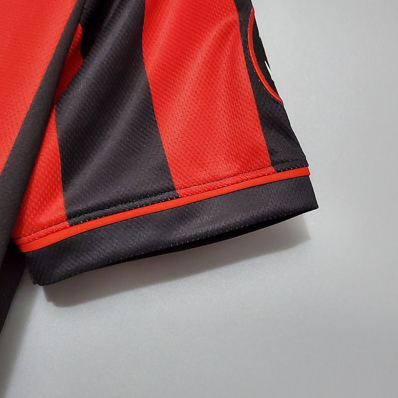 Retro AC Milan 1996-1997 home game - Image 10