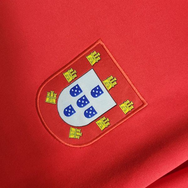Retro Portugal national 1972 home game - Image 6