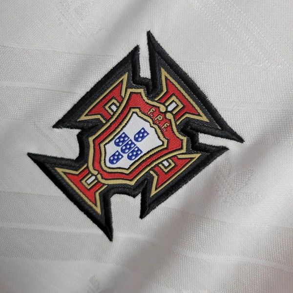 Retro Portugal national 1992-1994 away game - Image 6