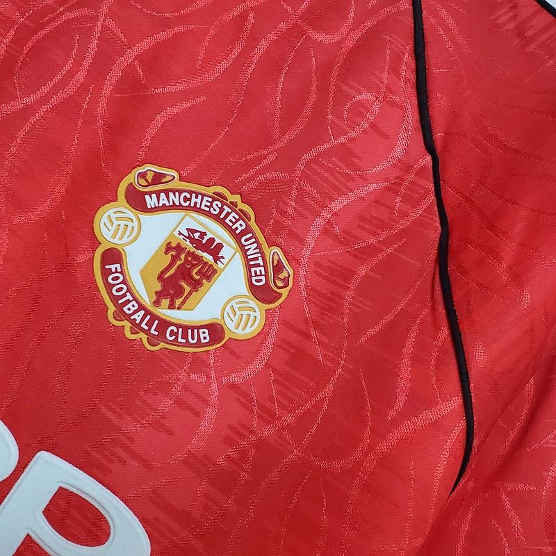 Retro Manchester United 1990-1992 home game - Image 7