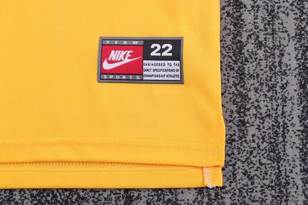 Retro Kid Size Arsenal FC 1997-1999 away game - Image 6