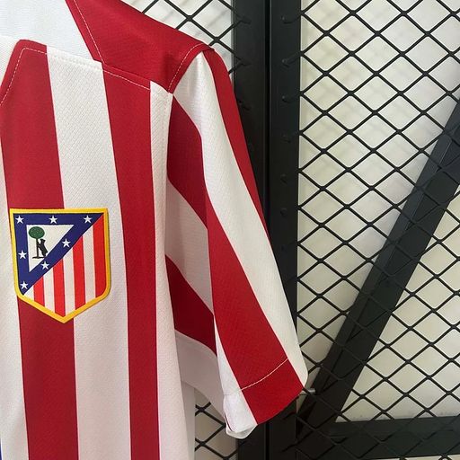 Atletico Madrid 2025-2026 home - Image 6