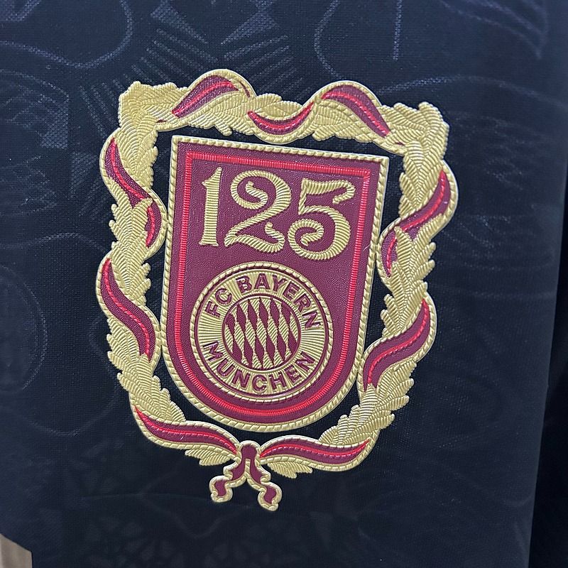 Bayern München 2025-2026 125th Anniversary - Image 7