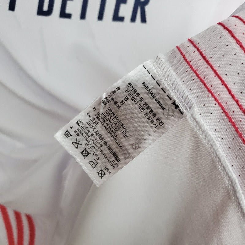 Retro Real Madrid 2020-2021 home game - Image 8