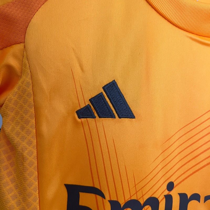 Kid Size Real Madrid 2024-2025 away game - Image 6
