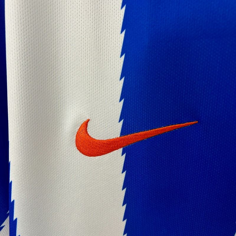 Retro FC Porto 2010-2011 home - Image 7
