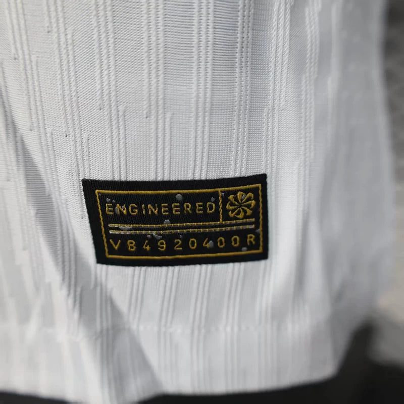 2025-2026 Long Sleeve Player Version England Home Football Shirt 11 Thai Quality - Image 9