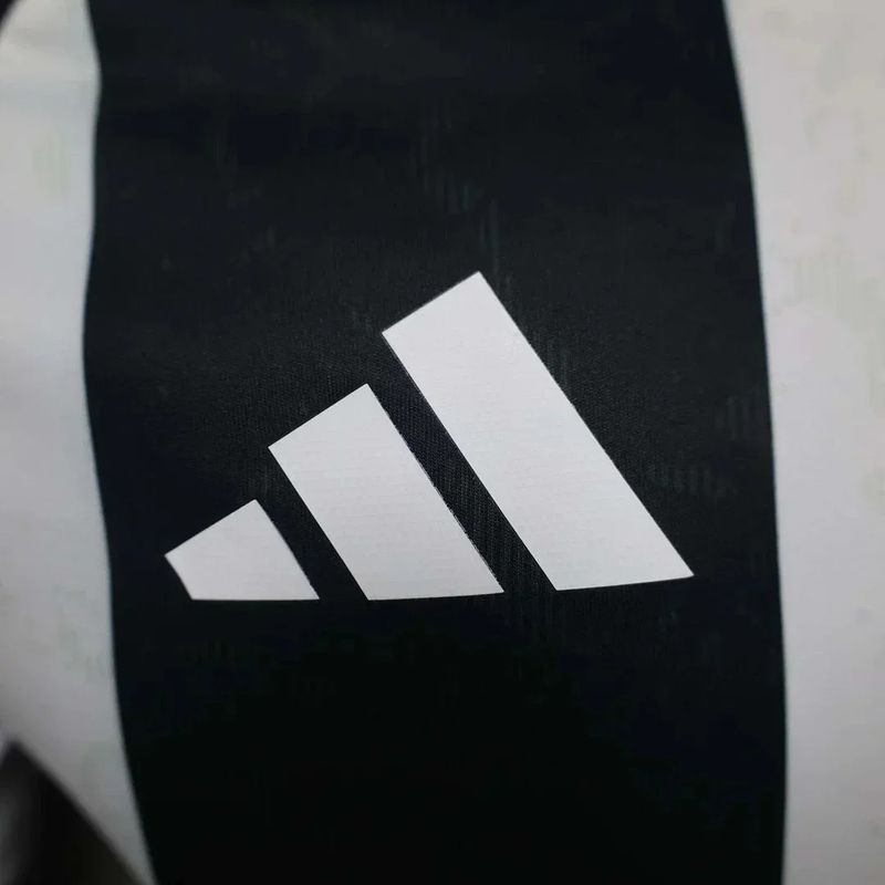 Juventus 2024-2025 home player - Image 7