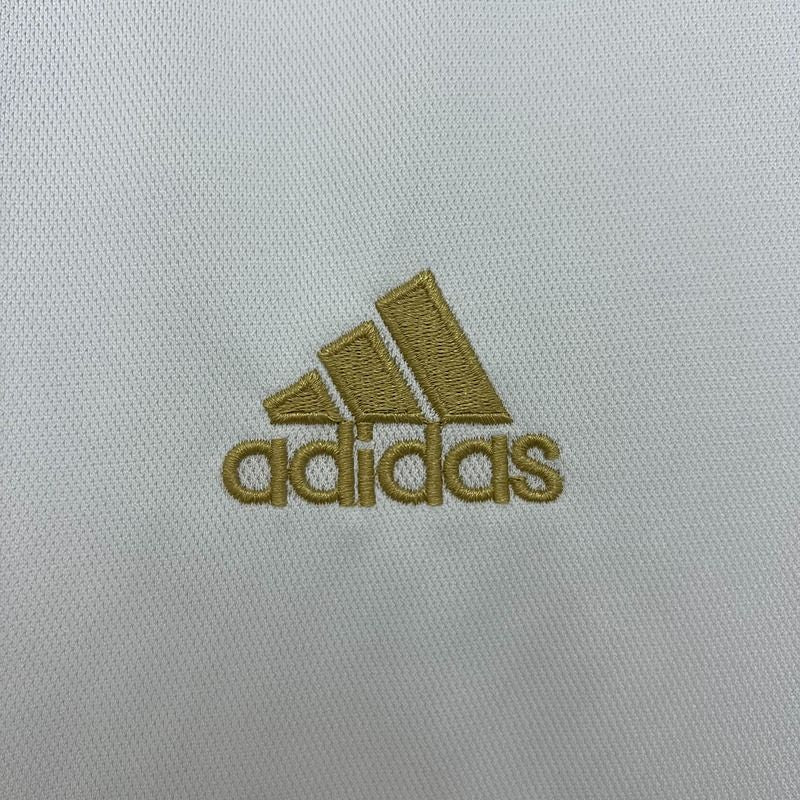 Retro Valencia CF 2018-2019 home - Image 8