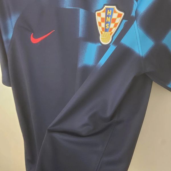 Retro Croatia national 2022 FIFA World Cup home game - Image 6
